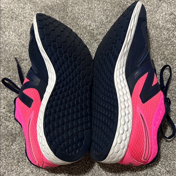 New Balance Navy and Pink Athletic Shoes - Picture 4 of 5